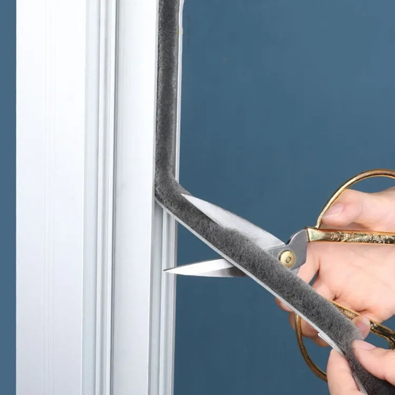 10 メートル自己粘着ブラシストリップドア窓シールストリップ - Home Security Front Door のレビューと価格